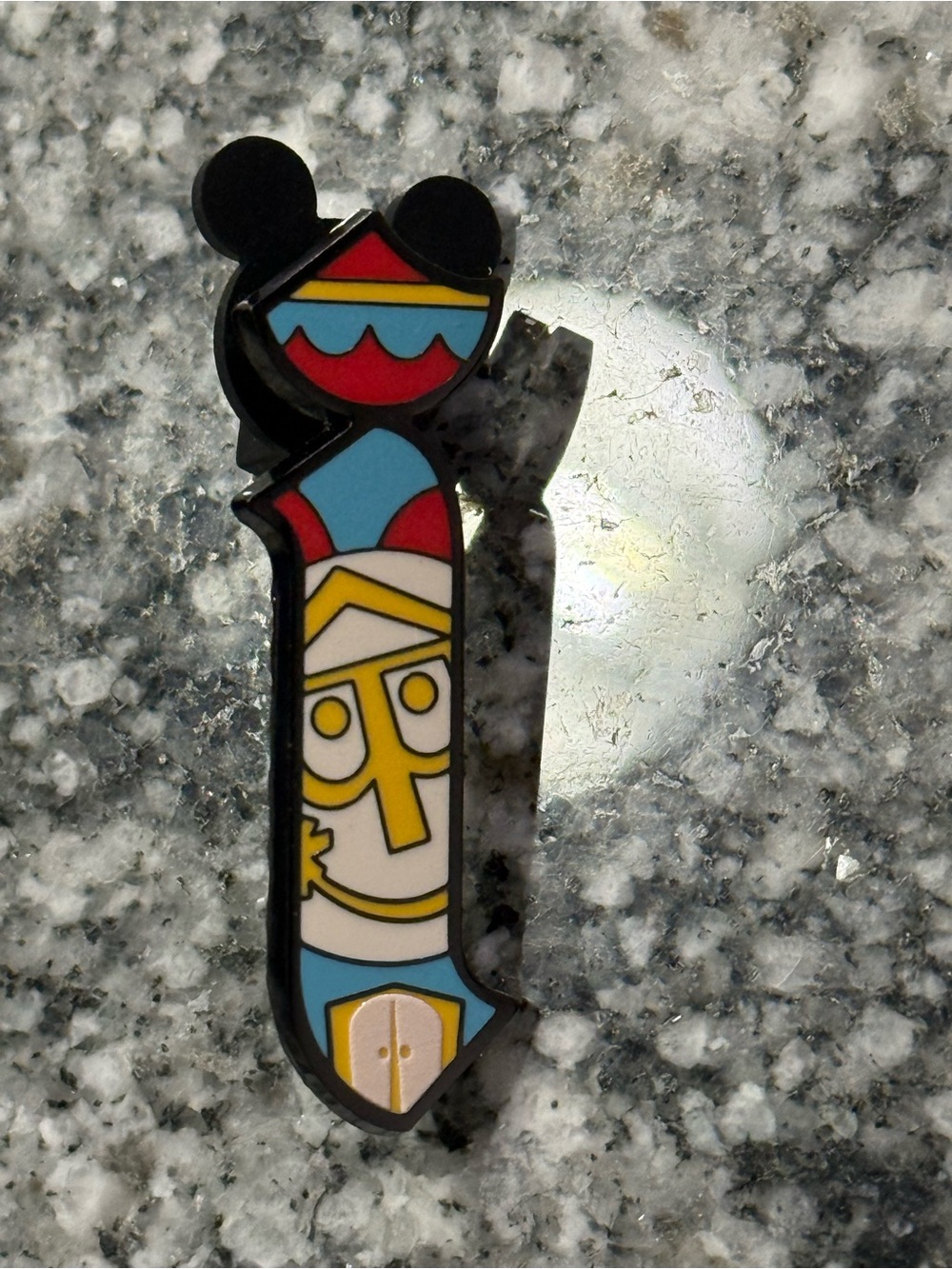 Disney Magic Kingdom pin letter I